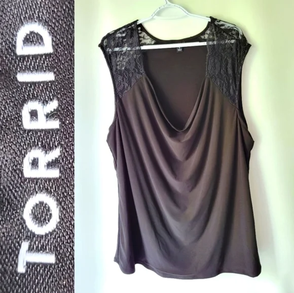 TORRID Like New Sleeveless Top Lace Detailing Sz 5/5X - Picture 2 of 12